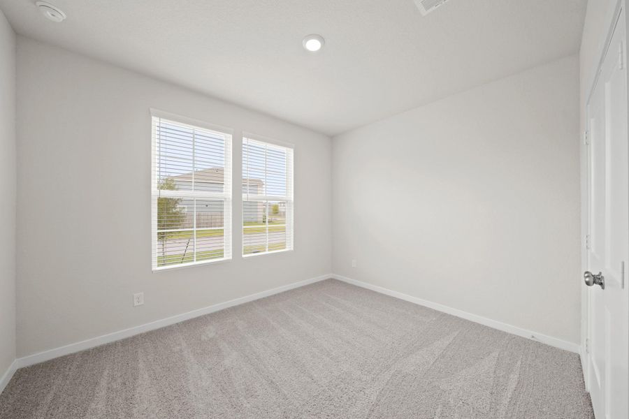 Spacious, unfurnished interior of a new home in Granger Pines, Conroe (Image 15). Spacious, unfurnished interior of a new home in Granger Pines, Conroe (Image 15).