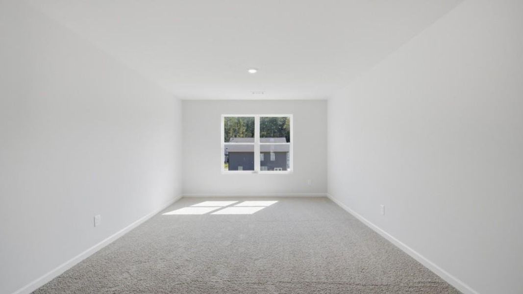 Spacious, unfurnished interior of a new home in Hamptons at Riverwood South, Dallas (Image 23).