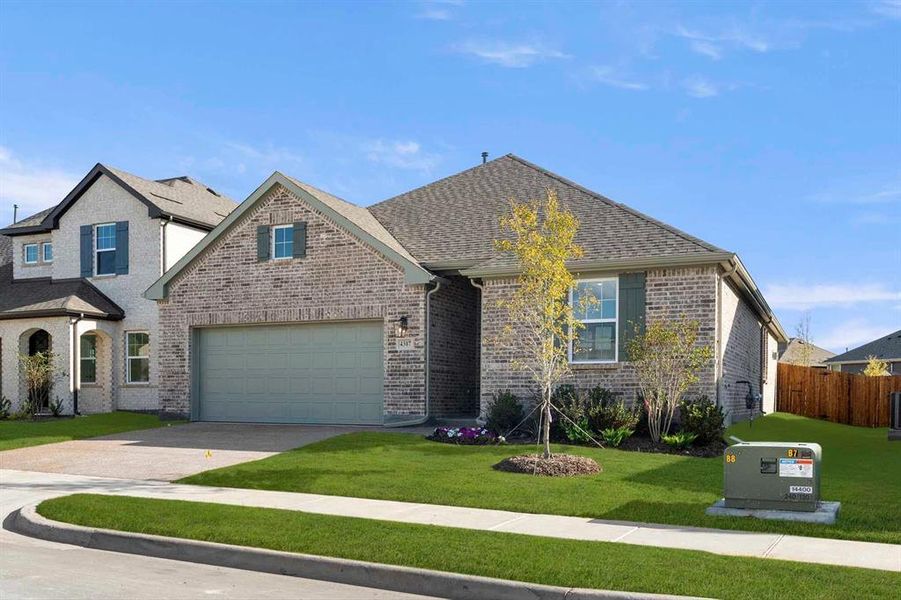 Front exterior of a new home in Meadow Park, Melissa, TX, highlighting curb appeal (Image 1). Front exterior of a new home in Meadow Park, Melissa, TX, highlighting curb appeal (Image 1).