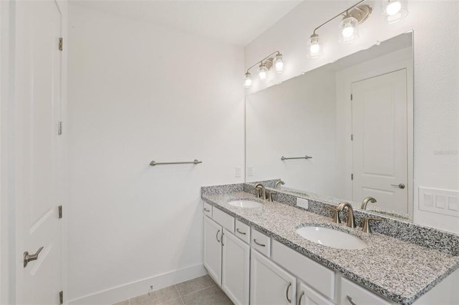 Furnished interior view inside a new home in Lagoon Residences at Epperson, Wesley Chapel (Image 11).