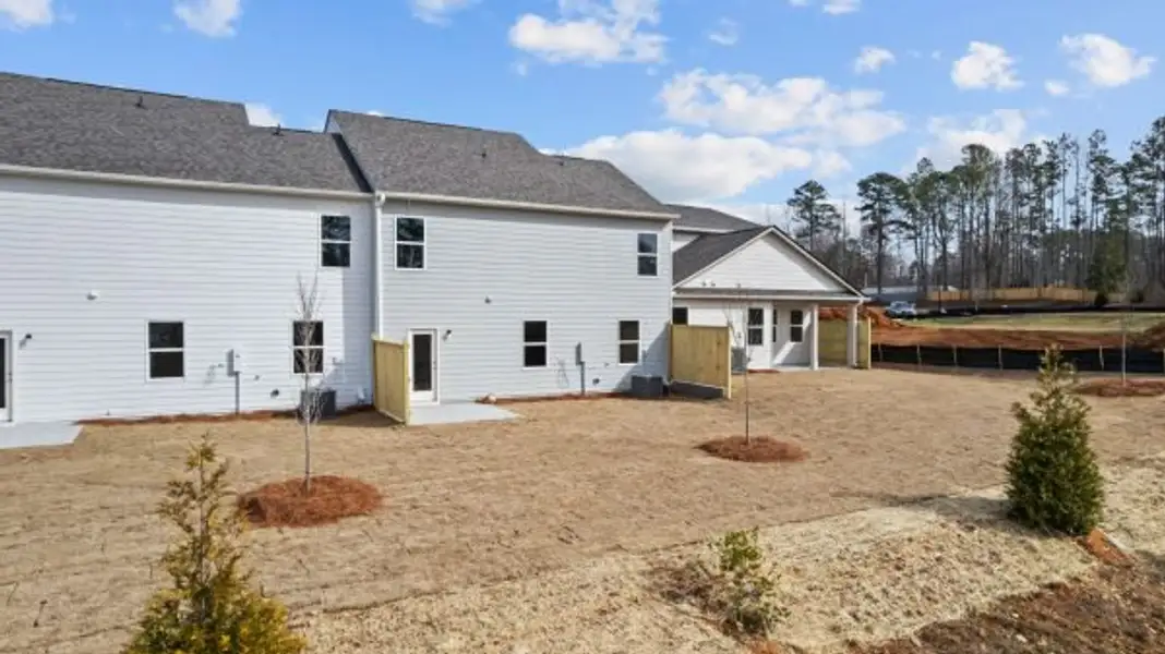 Representative exterior details of a home built from the Bramblewood Townhome by Piedmont Residential in The Retreat at Browns Ridge, Newnan (Image 4).