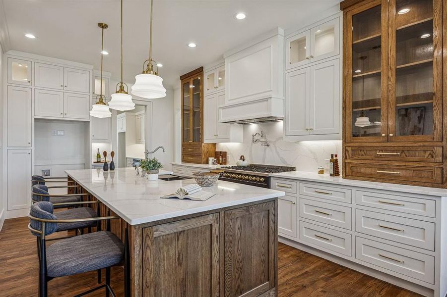Furnished interior view inside a new home in , Anna (Image 8).