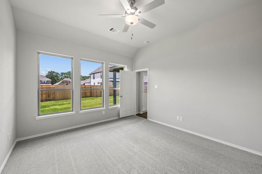 Spacious, unfurnished interior of a new home in Escondido, Magnolia (Image 26). Spacious, unfurnished interior of a new home in Escondido, Magnolia (Image 26).
