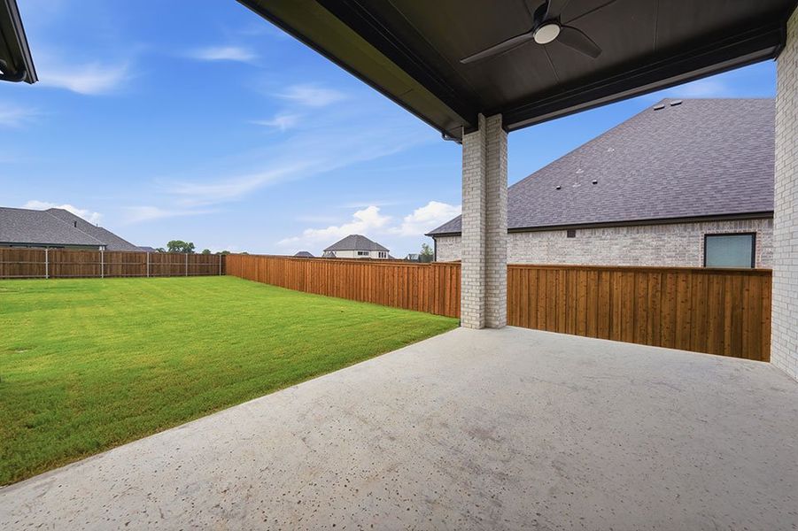 Exterior details and patio area of a home in Winding Creek, Rockwall (Image 3). Exterior details and patio area of a home in Winding Creek, Rockwall (Image 3).