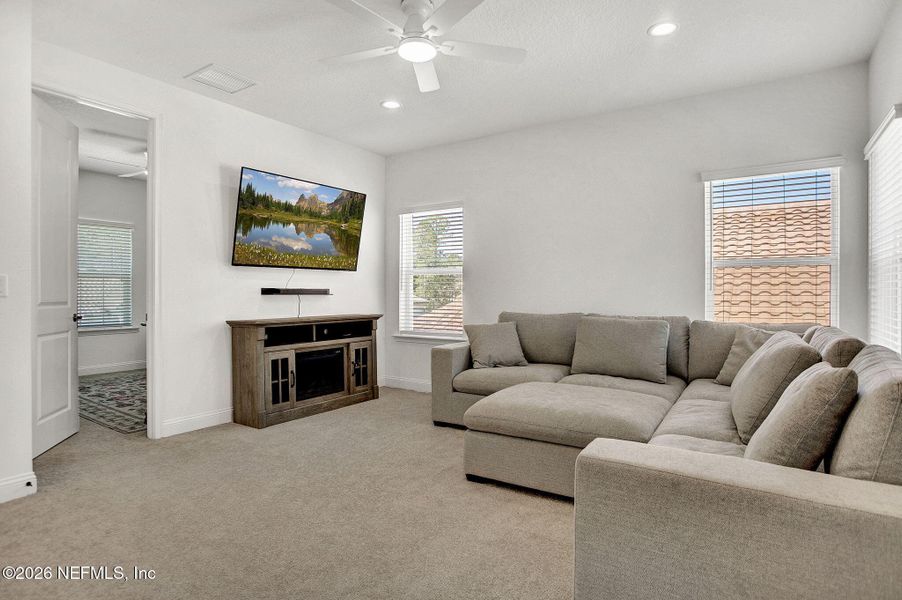 Furnished interior view inside a new home in , Jacksonville (Image 16).