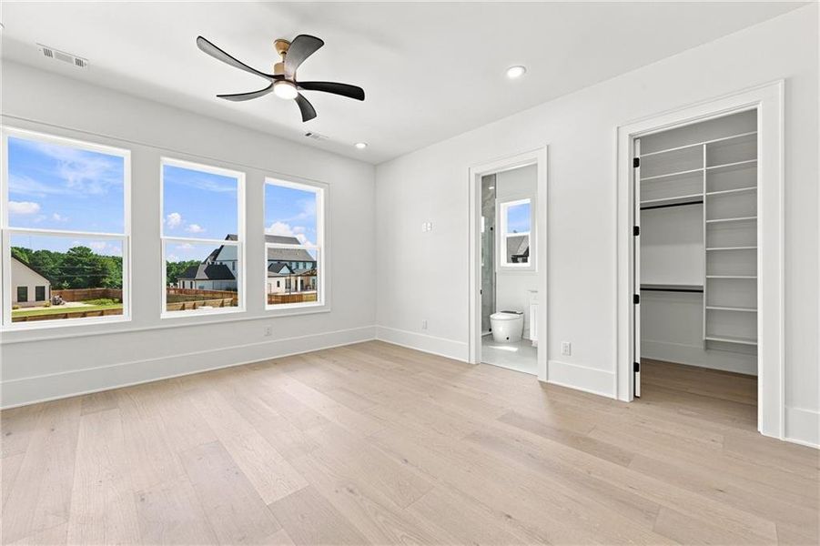 Spacious, unfurnished interior of a new home in , Buford (Image 59).
