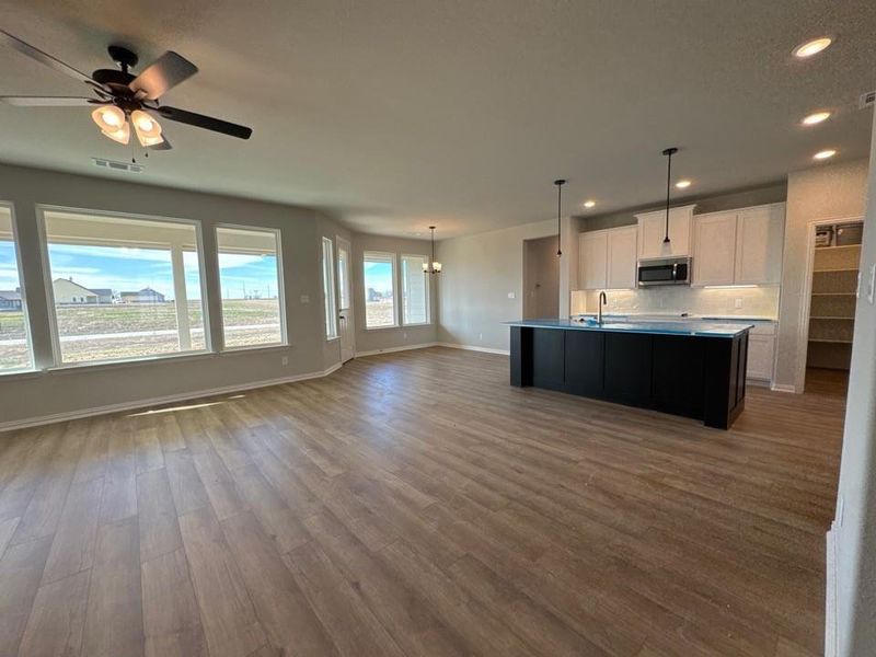 Spacious, unfurnished interior of a new home in Fairview Meadows, New Fairview (Image 9).