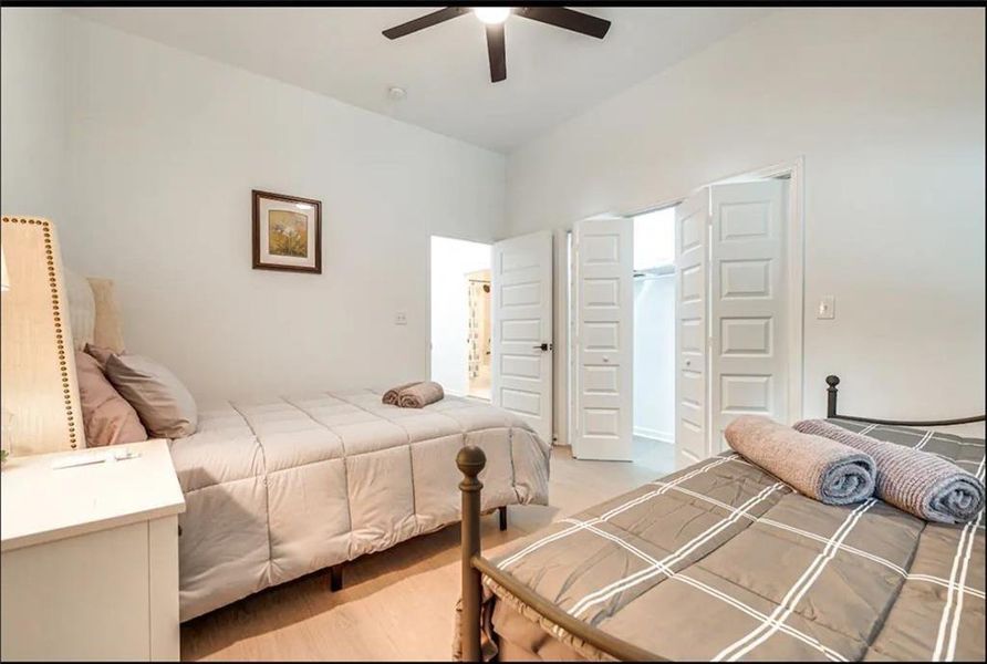 Furnished interior view inside a new home in , Hogansville (Image 13).