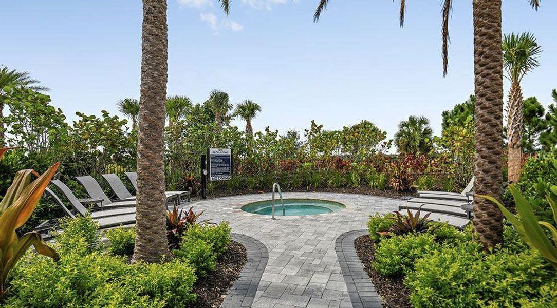 Community amenities in Esplanade at Azario Lakewood Ranch, Bradenton (Image 19).