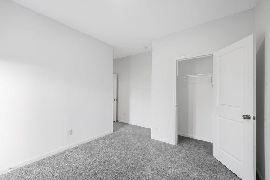 Spacious, unfurnished interior of a new home in Chandler Run, Tucker (Image 27).