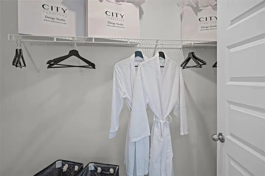 Image 30 of a home in Cascades. Image 30 of a home in Cascades.