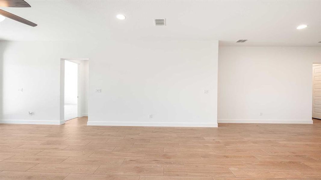 Spacious, unfurnished interior of a new home in Devonshire, Forney (Image 13).