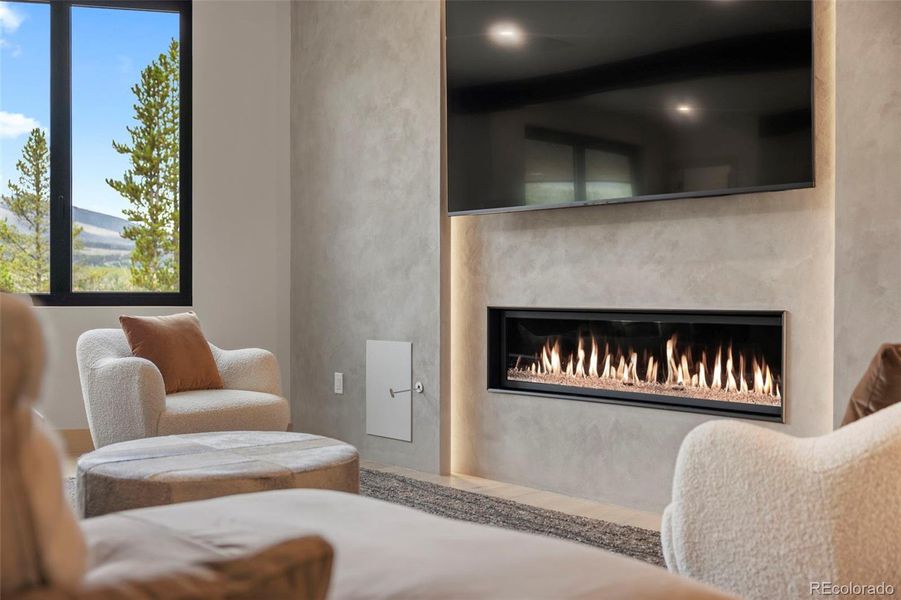 Furnished interior view inside a new home in , Breckenridge (Image 35).