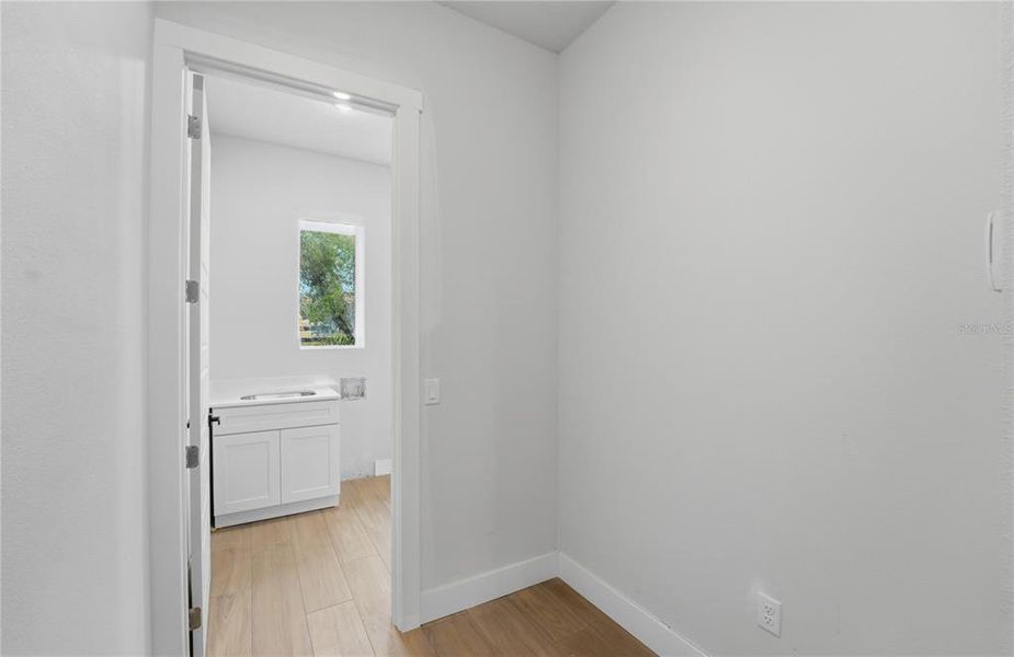 Spacious, unfurnished interior of a new home in , Kissimmee (Image 43).