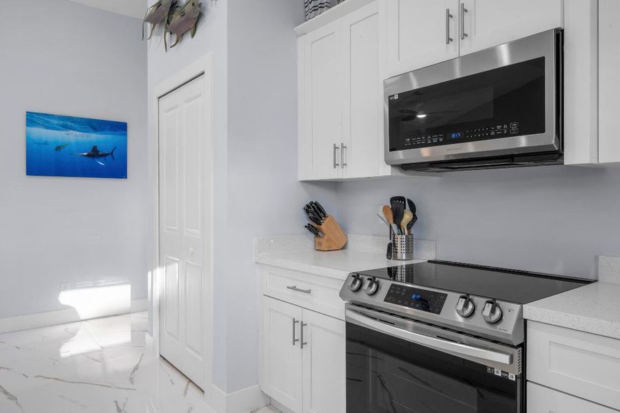 MK4583SWBradburyStreet-10 MK4583SWBradburyStreet-10