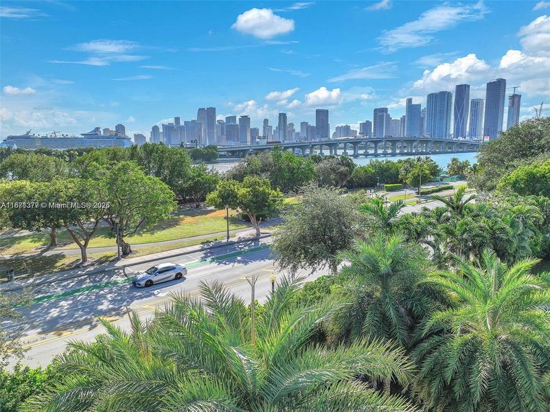 Image 23 of a home in .