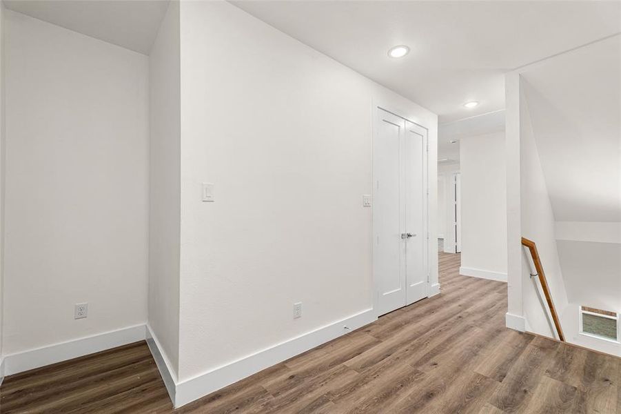 Spacious, unfurnished interior of a new home in , Dallas (Image 33). Spacious, unfurnished interior of a new home in , Dallas (Image 33).