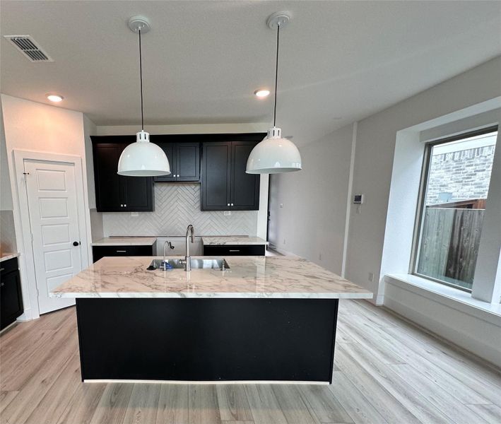 Furnished interior view inside a new home in Meridiana 40', 65', Iowa Colony (Image 6).