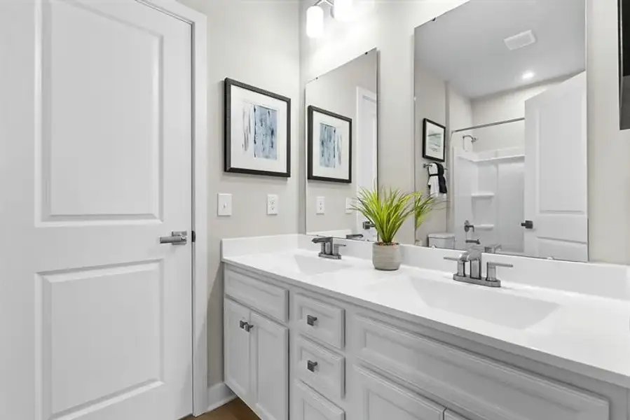 Representative furnished interior of a home built from the Palladio by Ryan Homes in Carolina Crofts, Greenville (Image 31).