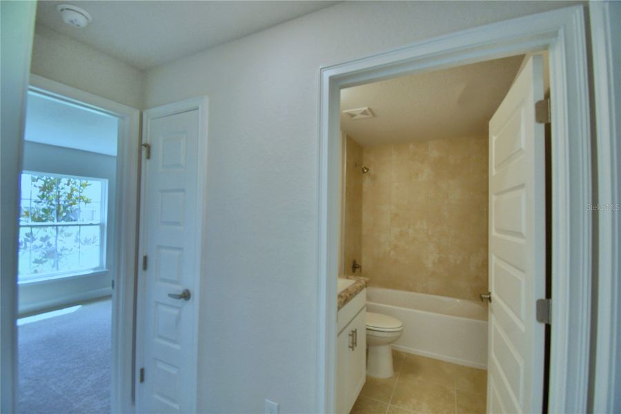 Image 39 of a home in Cadence Crossing.