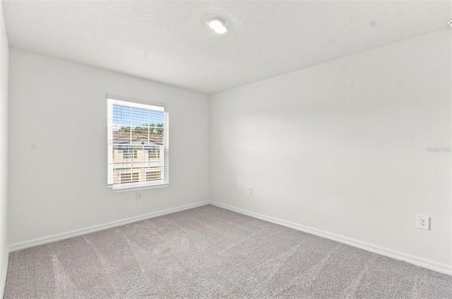 Spacious, unfurnished interior of a new home in , Zephyrhills (Image 23).