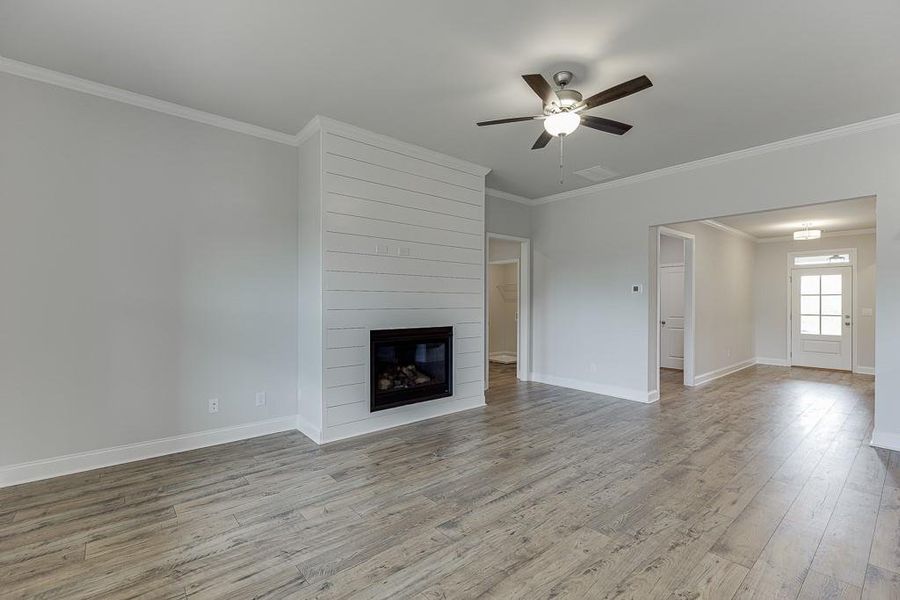 Spacious, unfurnished interior of a new home in , Jefferson (Image 37).