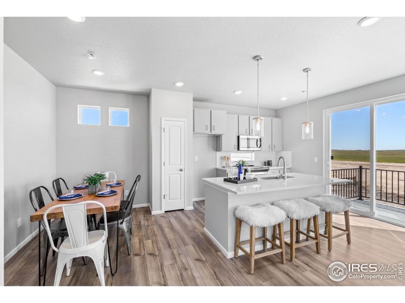 Furnished interior view inside a new home in Thompson River Ranch, Johnstown (Image 28). Furnished interior view inside a new home in Thompson River Ranch, Johnstown (Image 28).