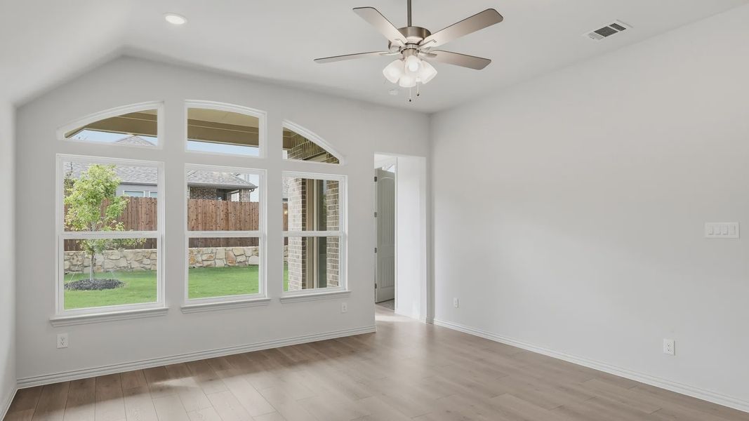 Furnished interior view inside a new home in Thompson Farms, Van Alstyne (Image 26).