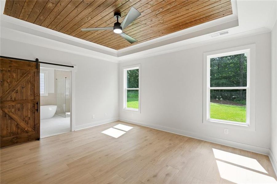 Spacious, unfurnished interior of a new home in , Marietta (Image 20).
