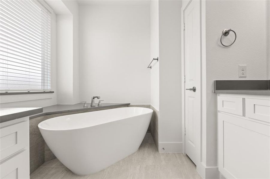 3739 Milwaulkee- Primary Suite-6