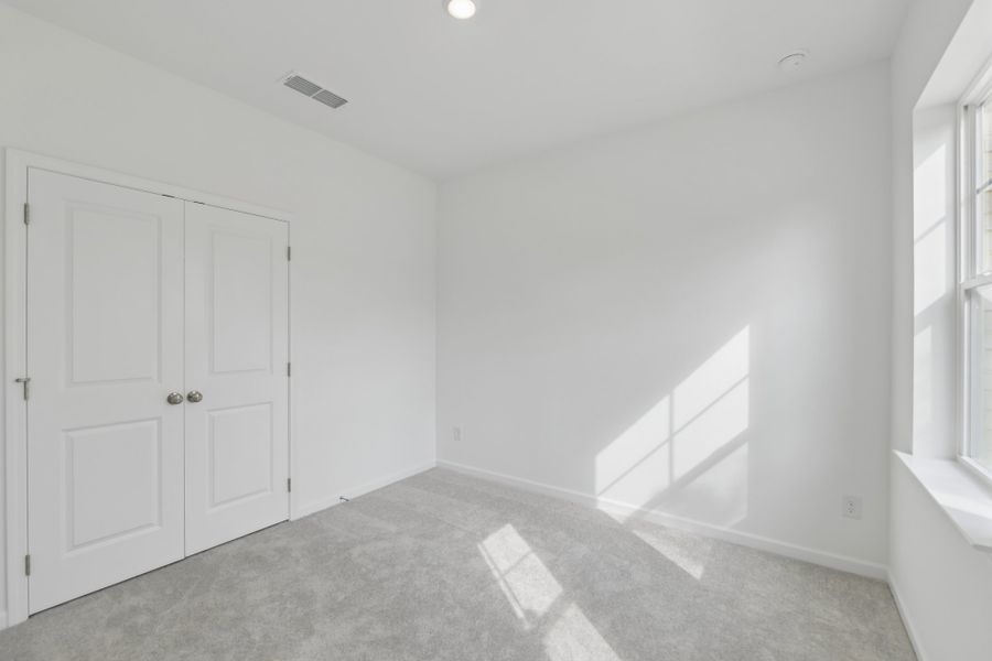Spacious, unfurnished interior of a new home in Chandler Run, Tucker (Image 21). Spacious, unfurnished interior of a new home in Chandler Run, Tucker (Image 21).