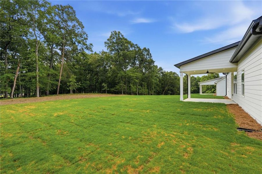 Exterior details and patio area of a home in , Gainesville (Image 23).
