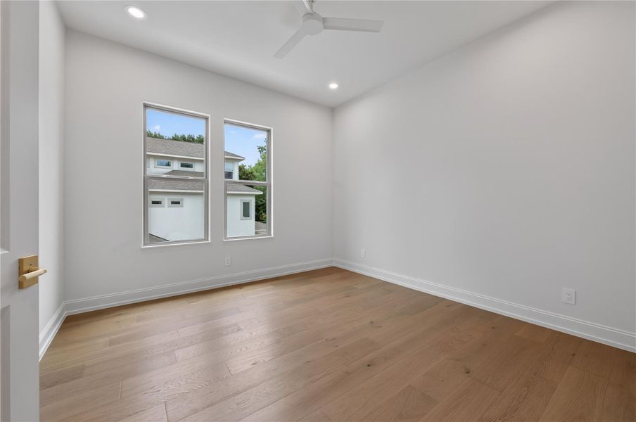 Spacious, unfurnished interior of a new home in , Houston (Image 20). Spacious, unfurnished interior of a new home in , Houston (Image 20).