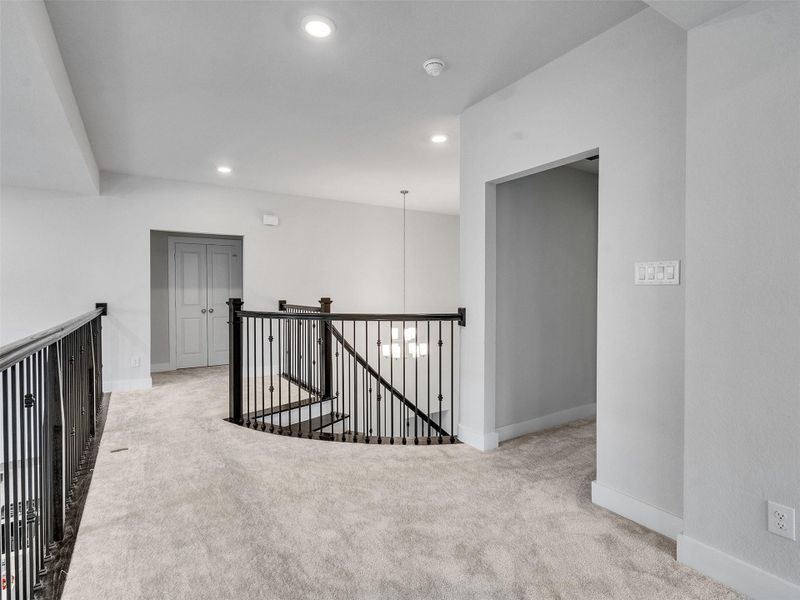 Spacious, unfurnished interior of a new home in , Conroe (Image 21). Spacious, unfurnished interior of a new home in , Conroe (Image 21).