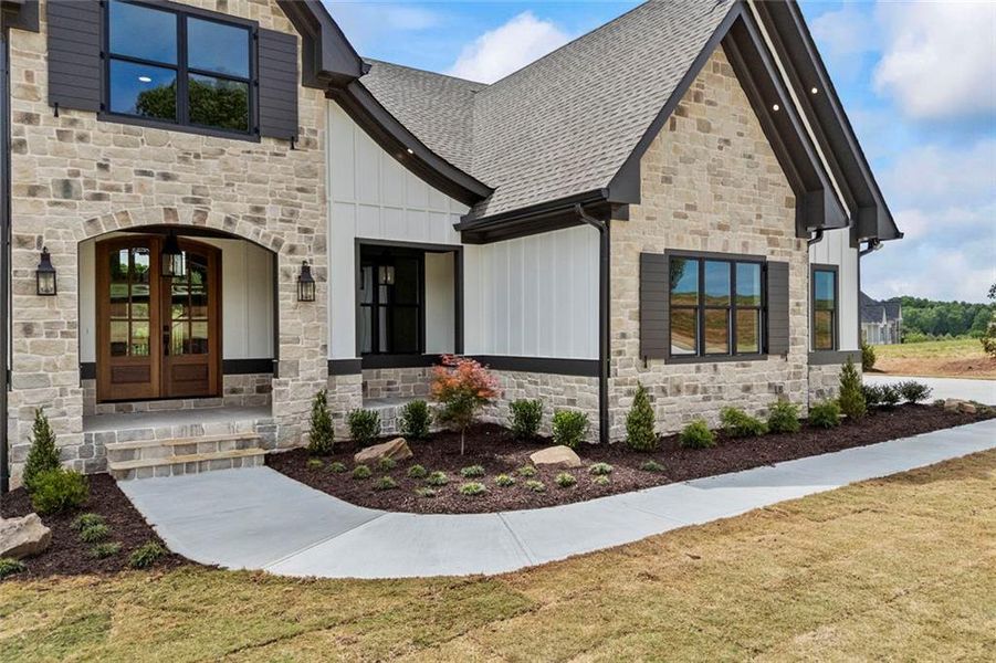 Exterior details and patio area of a home in , Monroe (Image 45).