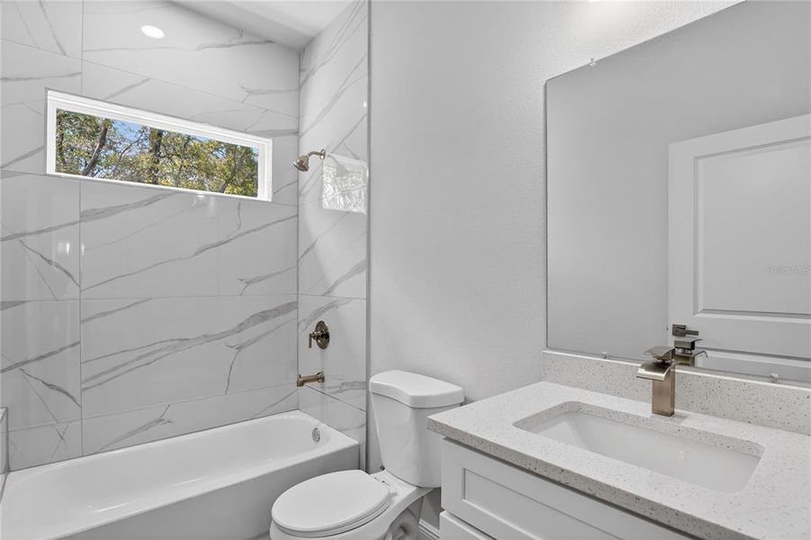 Furnished interior view inside a new home in , Citrus Springs (Image 11).