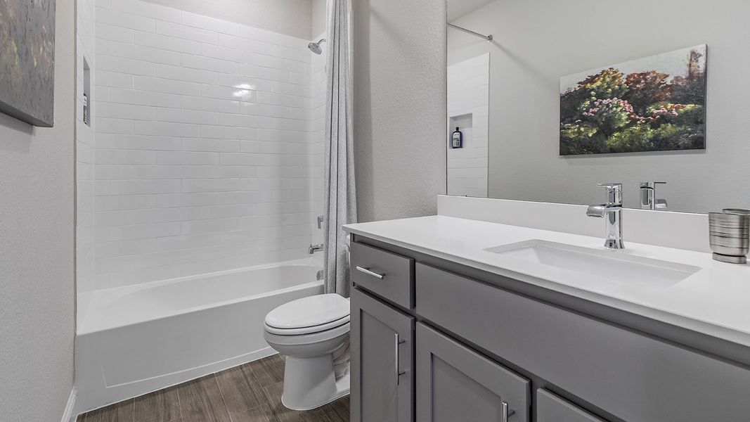 Furnished interior view inside a new home in Lakeview Pointe, Midlothian (Image 29).