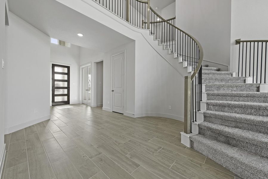 Spacious, unfurnished interior of a new home in Bridgeland, Cypress (Image 22).