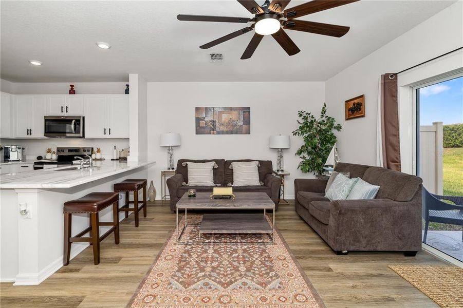 Furnished interior view inside a new home in , Bradenton (Image 14).