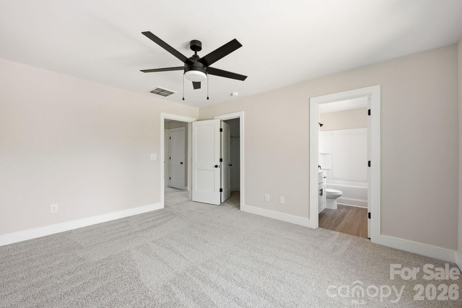 Spacious, unfurnished interior of a new home in , Salisbury (Image 10).