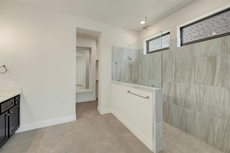 Furnished interior view inside a new home in Kresston, Montgomery (Image 9).