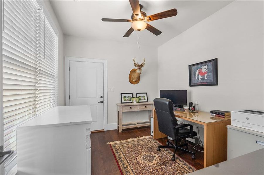 Furnished interior view inside a new home in , Monroe (Image 46).