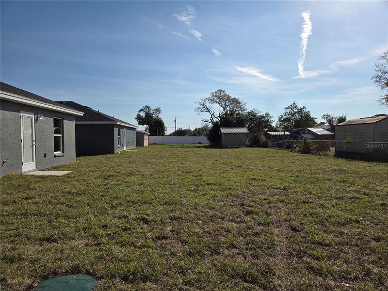 Exterior details and patio area of a home in , Lake Wales (Image 18).