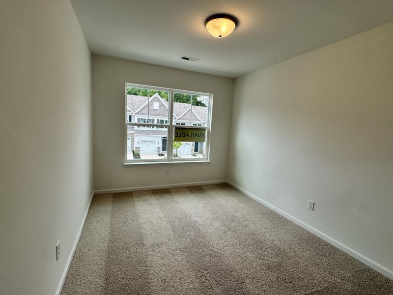 Spacious, unfurnished interior of a new home in Fairview Village Townhomes, Simpsonville (Image 9).