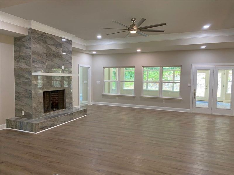 Spacious, unfurnished interior of a new home in , Atlanta (Image 27).