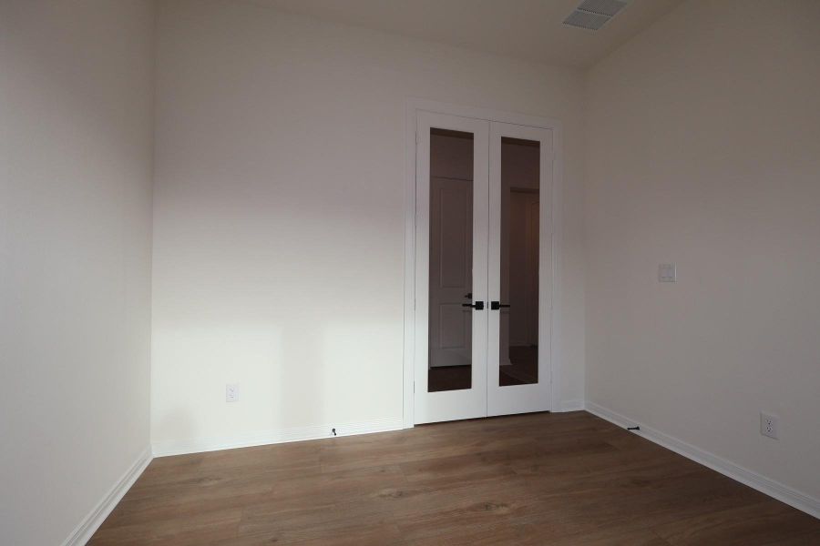 Spacious, unfurnished interior of a new home in Escondido - Terrace Collection, Magnolia (Image 27).