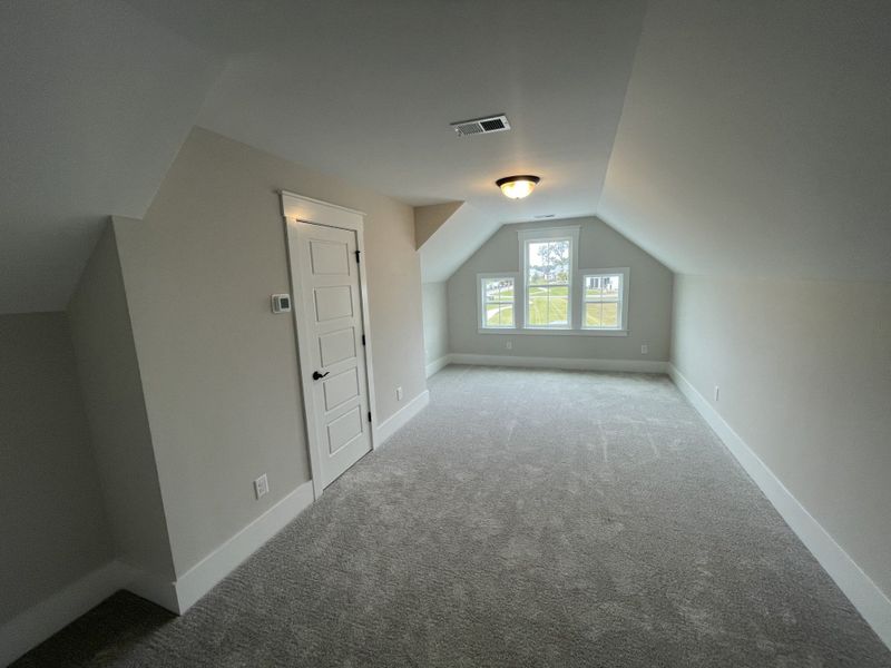 Spacious, unfurnished interior of a new home in The Sanctuary at Sunset Beach, Sunset Beach (Image 19).