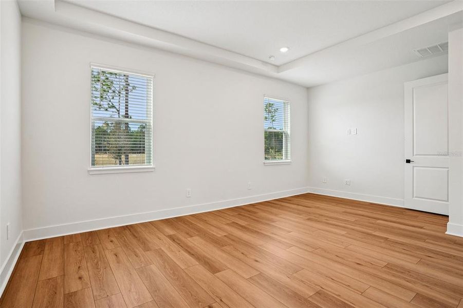 Spacious, unfurnished interior of a new home in , Ormond Beach (Image 28).