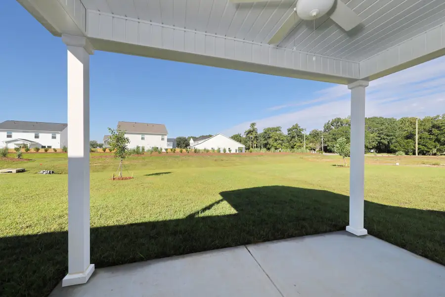 Exterior details and patio area of a home in Garden Grove, Conway (Image 3).
