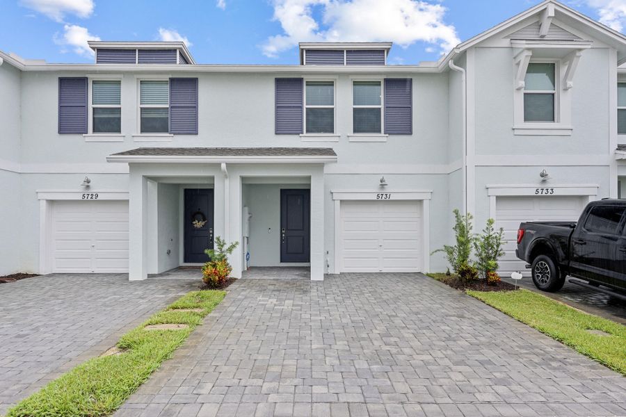 Front Elevation Front Elevation